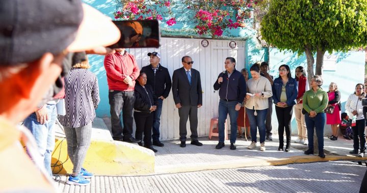EN EL MARCO DEL TERCER INFORME DE GOBIERNO, TONY RODRÍGUEZ ENTREGA OBRAS DE REPAVIMENTACIÓN EN LA ZONA ORIENTE Y PONIENTE PARA CONSOLIDAR EL CAMBIO DE LA IMAGEN URBANA EN EL MUNICIPIO