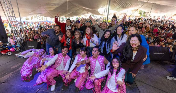 EN UN AMBIENTE FESTIVO, LOS REYES MAGOS LLEGARON A COACALCO