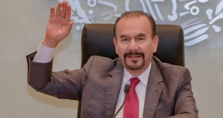 PEDRO RODRÍGUEZ RESPALDADO POR EL CABILDO DE ATIZAPÁN APROBARON DESCUENTOS DE HASTA 50% EN MULTAS Y ADEUDOS DE PAGO DE PREDIAL, EN FAVOR DE LAS FAMILIAS.