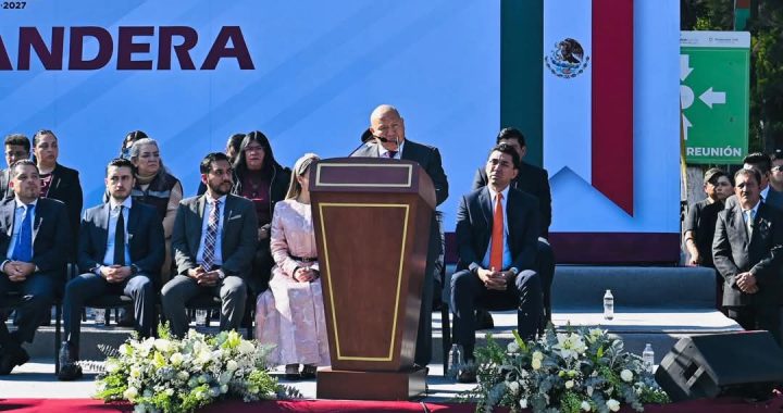 ENCABEZA RACIEL PÉREZ CRUZ CONMEMORACIÓN DEL DÍA DE LA BANDERA; CONVOCA A LA UNIDAD Y DEFENSA DE LA INDEPENDENCIA NACIONAL