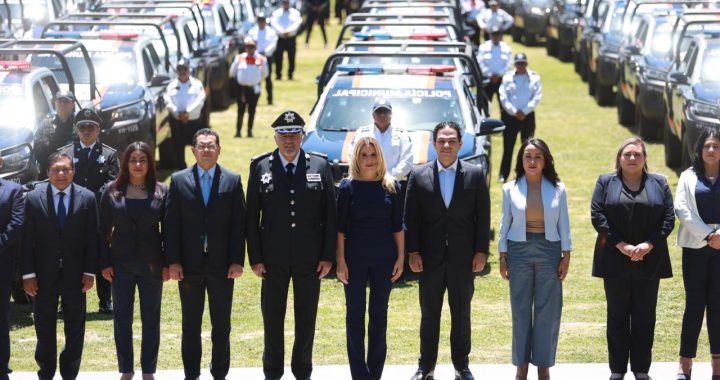           EN LOS PRIMEROS 100 DÍAS DE GOBIERNO, HUIXQUILUCAN ENTREGA 100 PATRULLAS NUEVAS PARA REFORZAR SEGURIDAD