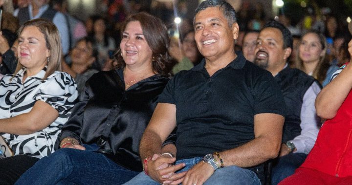 COACALCO FESTEJA A LAS MAMÁS CON GRAN ESPECTÁCULO MUSICAL