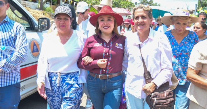 ATIENDE YOSELIN MENDOZA NECESIDADES CIUDADANAS DIRECTAMENTE EN COMUNIDADES