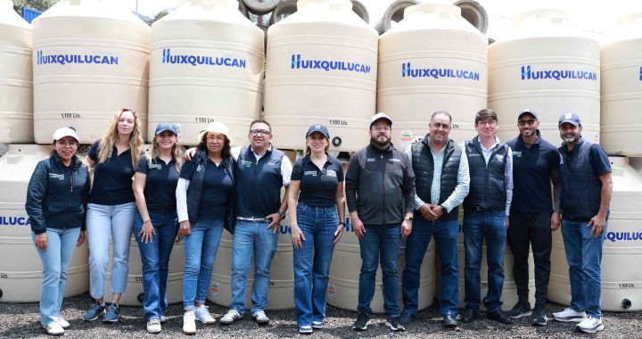 ENTREGA HUIXQUILUCANAPOYOS A LA VIVIENDA EN BENEFICIO DE MÁS DE MIL FAMILIAS