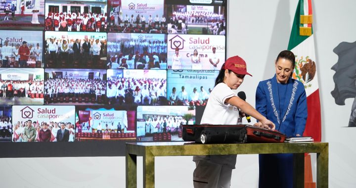 Asiste Zoé Robledo a presentación de avances del Programa Salud Casa por Casa