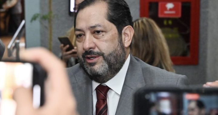 Habrá encargada de despacho en Codhem: Francisco Vázquez