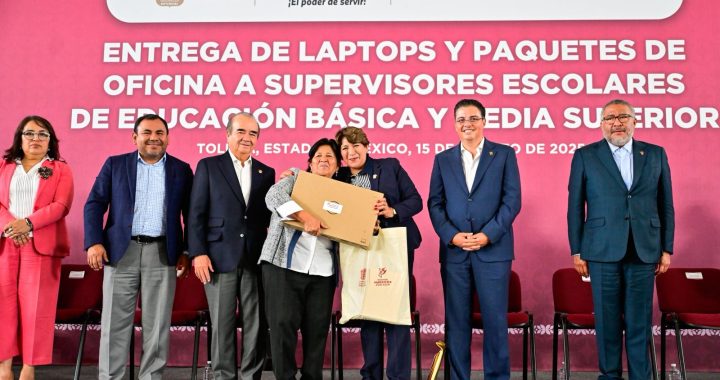 Gobernadora del Estado de México entrega laptops a Supervisores Escolares de Educación Básica y Media Superior para optimizar la planeación del ciclo escolar 2025-2026