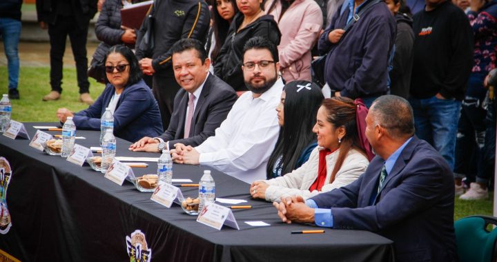 SOMOS UN GOBIERNO QUE PRIORIZA LA EDUCACIÓN: ASEGURA ALCALDE ISAAC MONTOYA EN REGRESO A CLASES