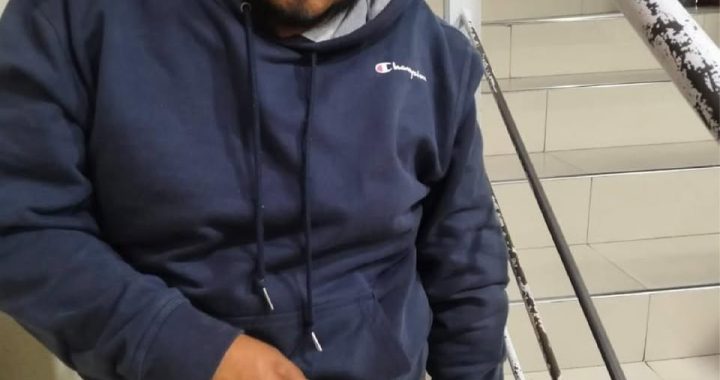 POLICÍAS DE TLALNEPANTLA DETIENE A DOS SUJETOS QUE MOMENTOS ANTES HABÍAN DESPOJADO DE SUS PERTENENCIAS A UN CIUDADANO CON LUJO DE VIOLENCIA