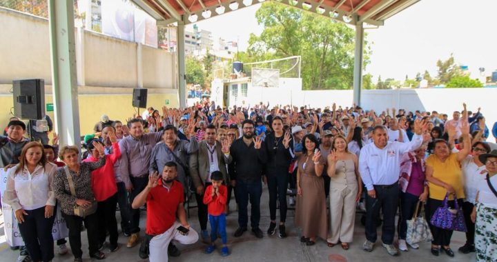 ENTREGA ALCALDE ISAAC MONTOYA REHABILITACIÓN DEL PUENTE PEATONAL QUE CONECTA MINAS COYOTE Y MINAS SAN MARTÍN*