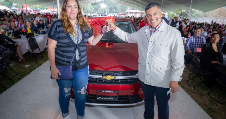 UN HOMENAJE A QUIENES ENSEÑAN CON EL CORAZÓN: COACALCO CELEBRA A SUS MAESTRAS Y MAESTROS