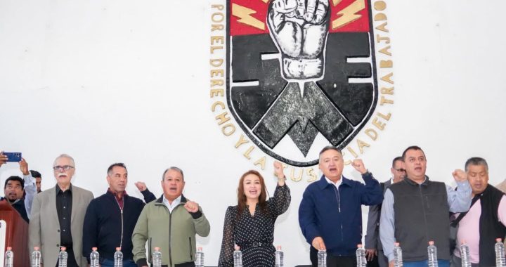 NICOLÁS ROMERO SUSCRIBE TRASCENDENTAL CONVENIO CON EL SME PARA MEJORAR EL SERVICIO ELÉCTRICO