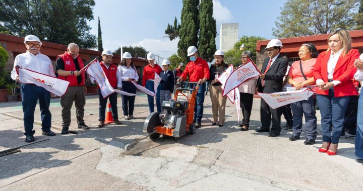 CONSTRUYEN NUEVO ARCOTECHO EN PRIMARIA GABRIELA MISTRAL DE RANCHO LA PALMA