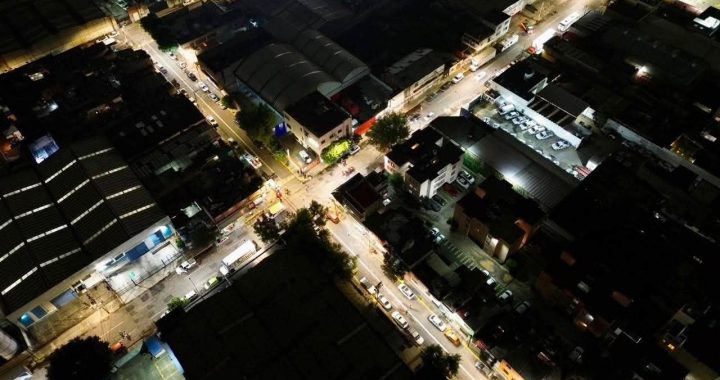 EL PRESIDENTE RACIEL PÉREZ CRUZ ILUMINA VIALIDADES DE TLALNEPANTLA CON TECNOLOGÍA LED DE ÚLTIMA GENERACIÓN*