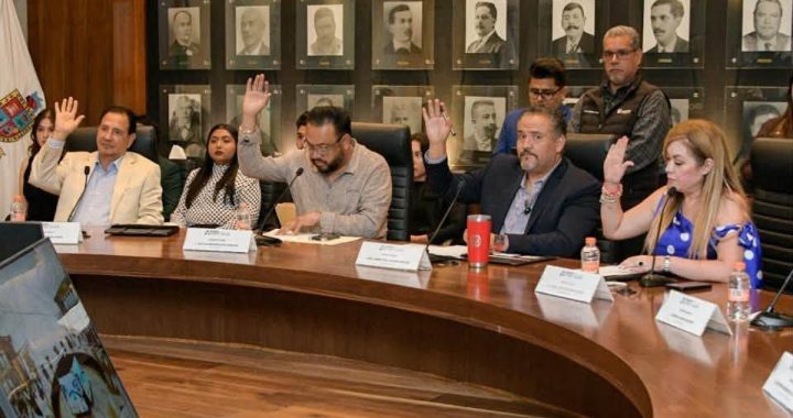 JÓVENES DE ATIZAPÁN PROPONEN SOLUCIONES PARA MEJORAR LA SEGURIDAD, EL DEPORTE Y LA ATENCIÓN SOCIAL