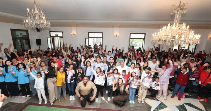 IMPULSA TLALNEPANTLA EL TRUEQUE ESCOLAR ECOLÓGICO PARA APOYAR A LAS FAMILIAS Y PROMOVER EL CUIDADO DEL MEDIO AMBIENTE