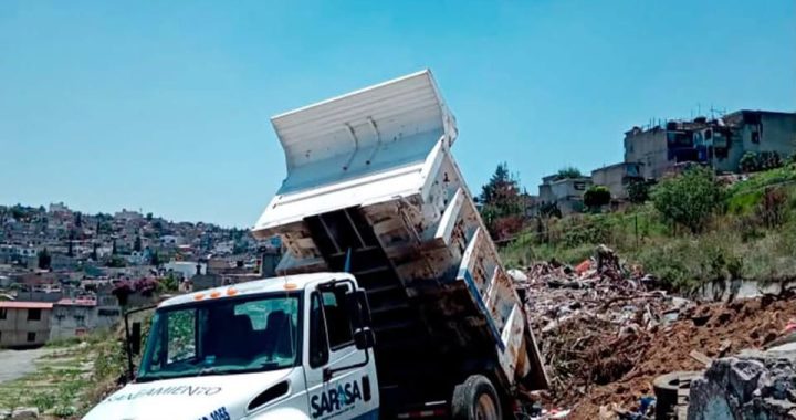 ATIZAPÁN RETIRA MÁS DE 40 TONELADAS DE AZOLVE DE PRESA EL ÁNGULO PARA PREVENIR INUNDACIONES*