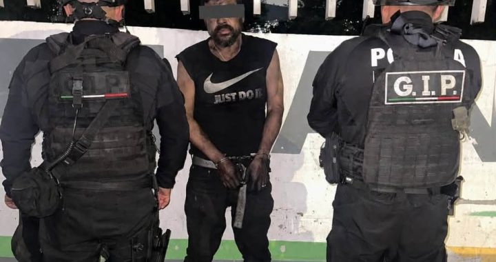 EN SAN JUAN IXHUATEPEC, POLICÍA MUNICIPAL DE TLALNEPANTLA CAPTURA A SUJETO CON POSIBLE DROGA