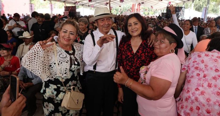 ADULTOS MAYORES VIVEN GRAN FIESTA EN TECÁMAC; ALCALDESA ROSI WONG ROMERO RINDE HOMENAJE A SU LEGADO