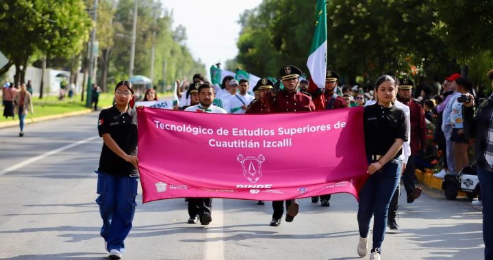 Izcalli convierte su desfile patrio en una muestra de identidad y participación ciudadana